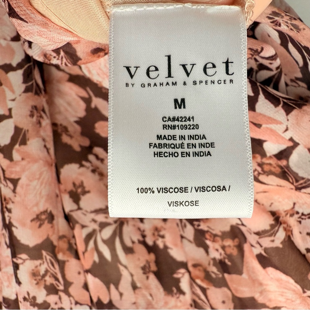 Velvet by Graham & Spencer Miley Printed Boho Blouse, Pink | Size Medium - Picture 5 of 7